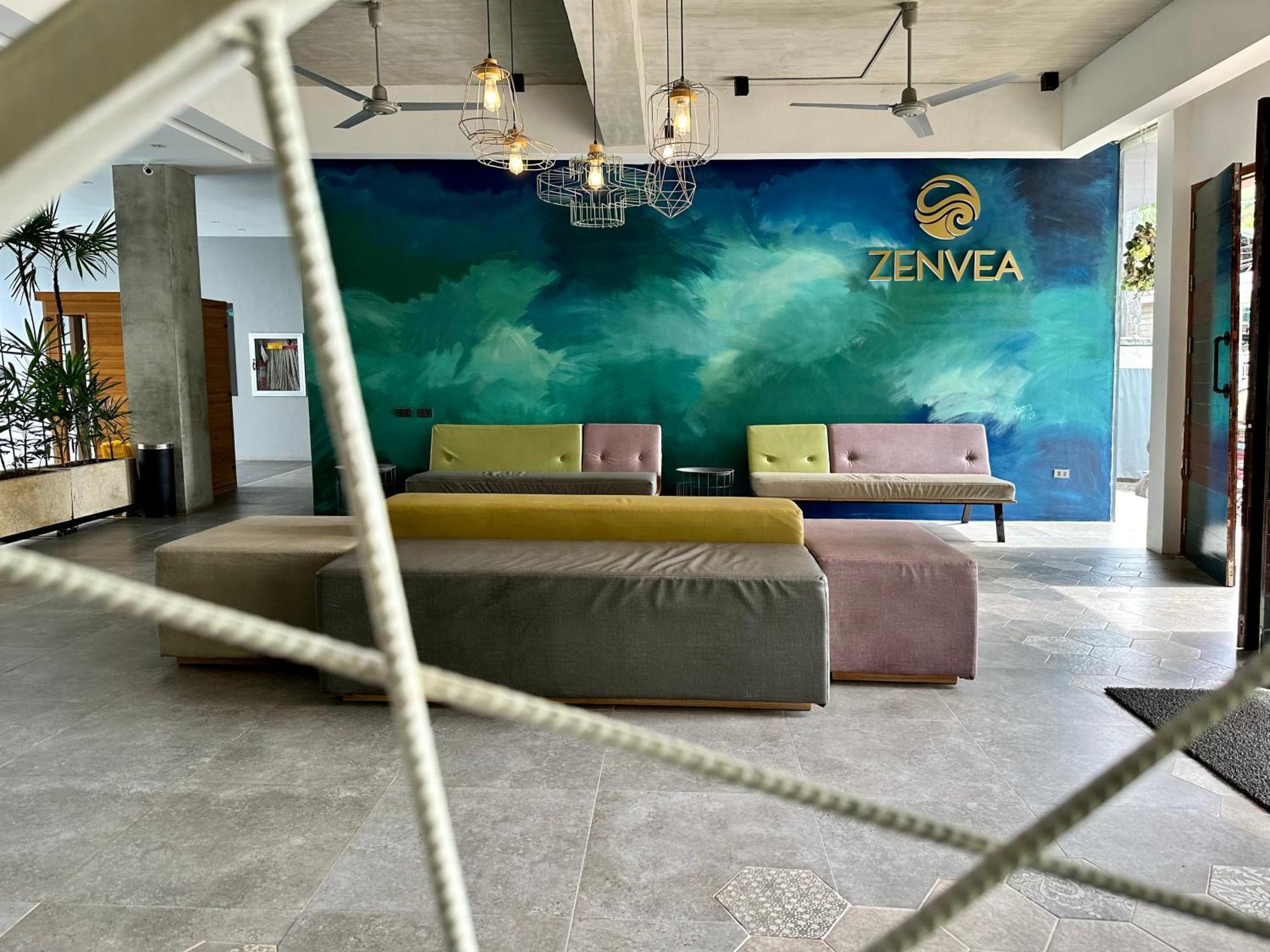 Zenvea Hotel Coron Bagian luar foto